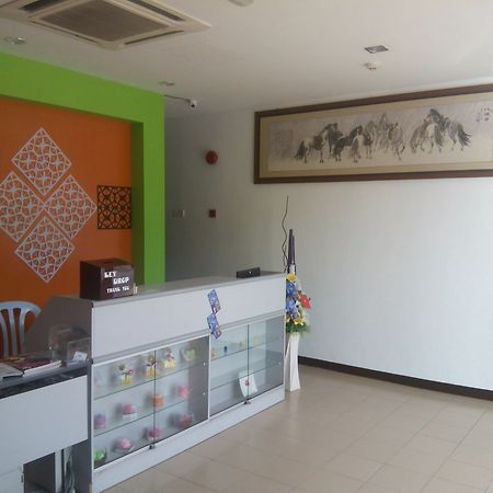 Fresh Hotel Ipoh Exterior foto